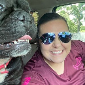 Meet your Posher, Catherine